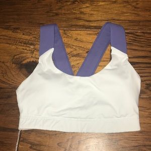 NWOT crane & lion sports bra